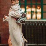 Immagine di Sprayground | Cream And Brown Tear Check Savage Backpack