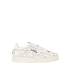 Picture of Autry | Medalist Low Patent Flower White